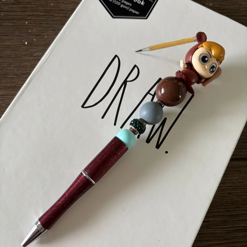 Disney Doorables: Peter Pan: The Lost Boys: Cubby handmade beaded pen